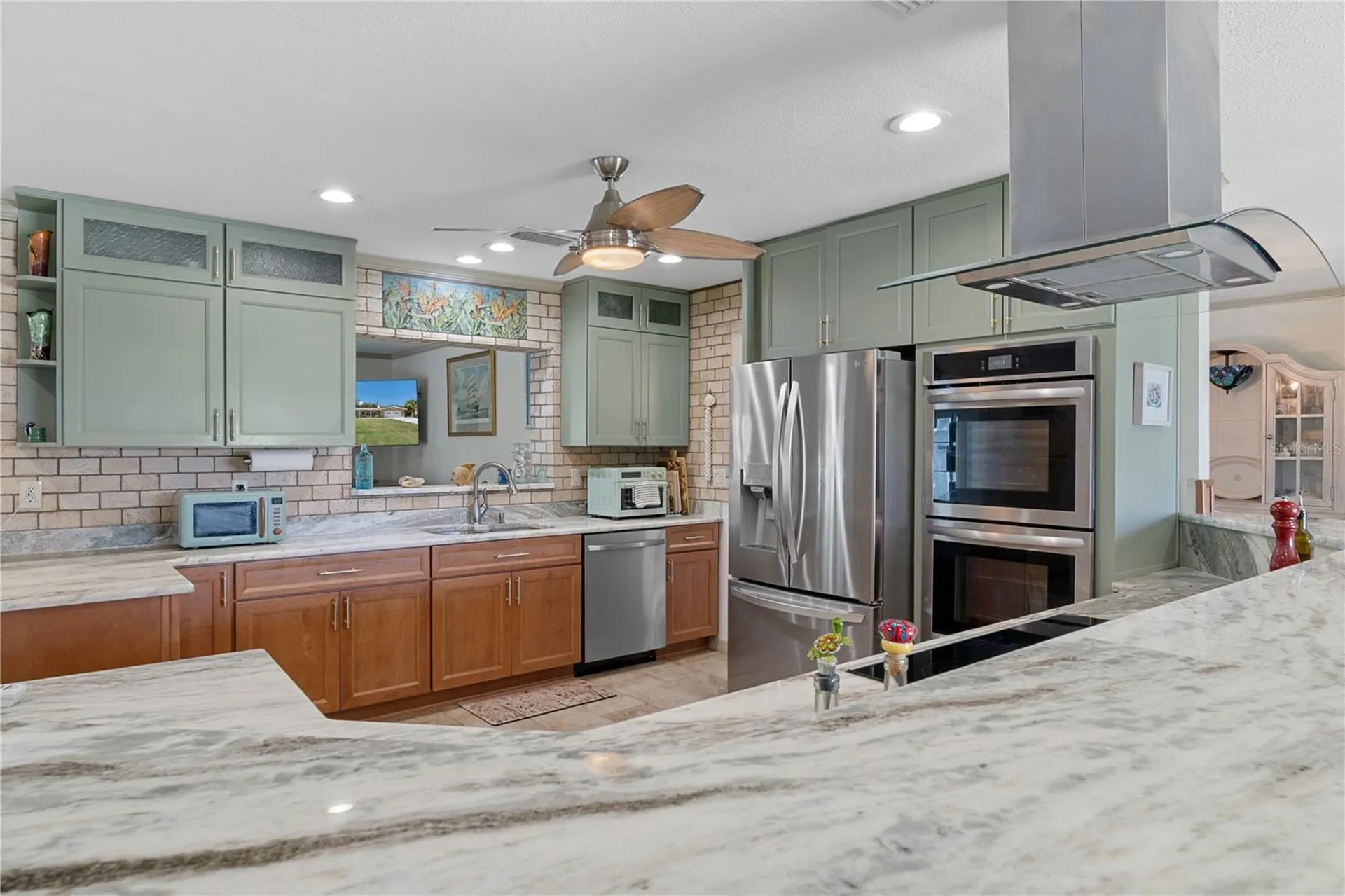 2160 N Watersedge Drive Crystal River FL 34429