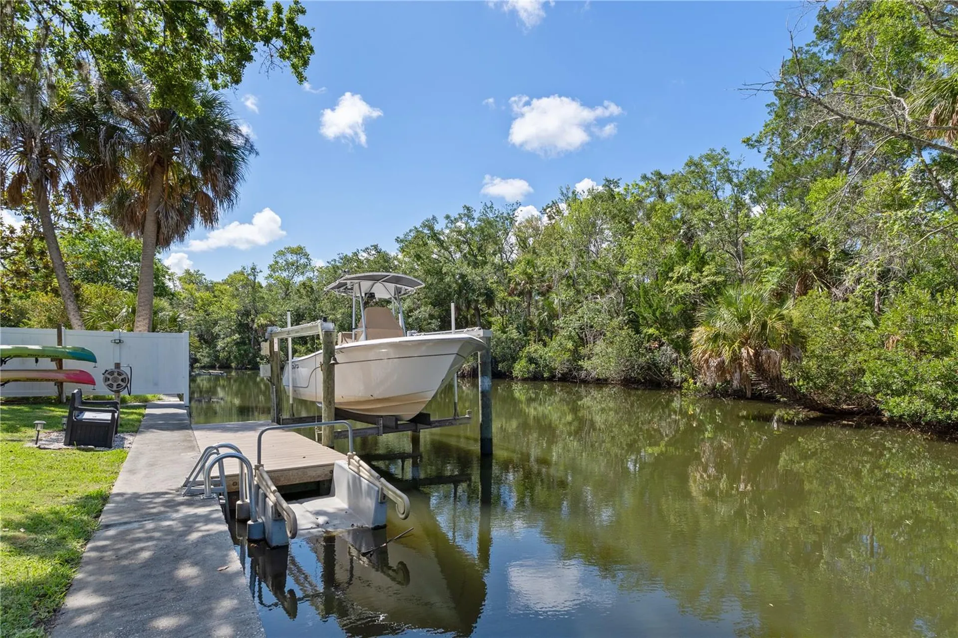 2160 N Watersedge Drive Crystal River FL 34429