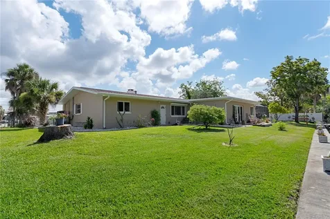 2160 N Watersedge Drive Crystal River FL 34429