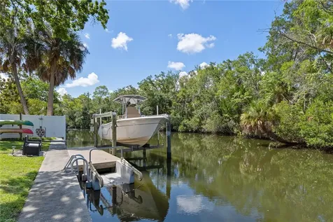 2160 N Watersedge Drive Crystal River FL 34429