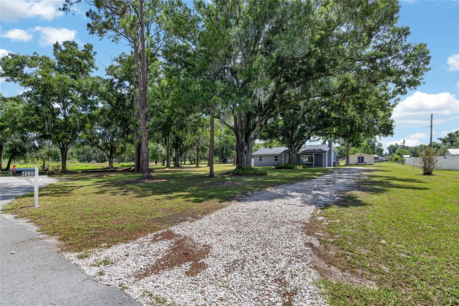 4535 Meadowview Drive Lakeland FL 33810