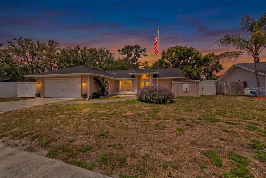 1279 Deltona Boulevard Spring Hill FL 34606