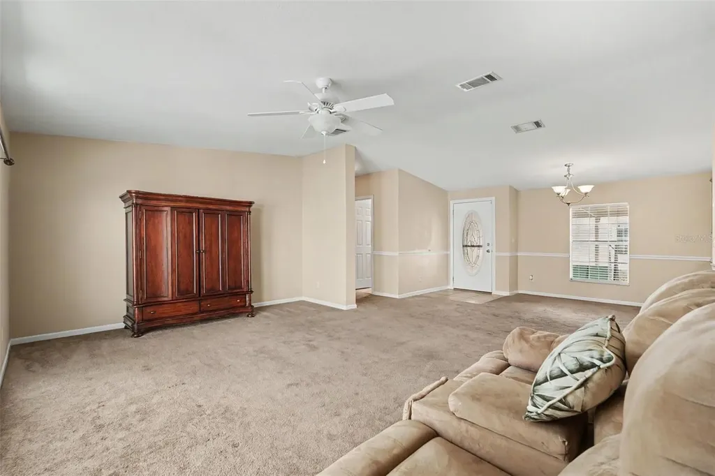 37536 Gill Avenue Zephyrhills FL 33541