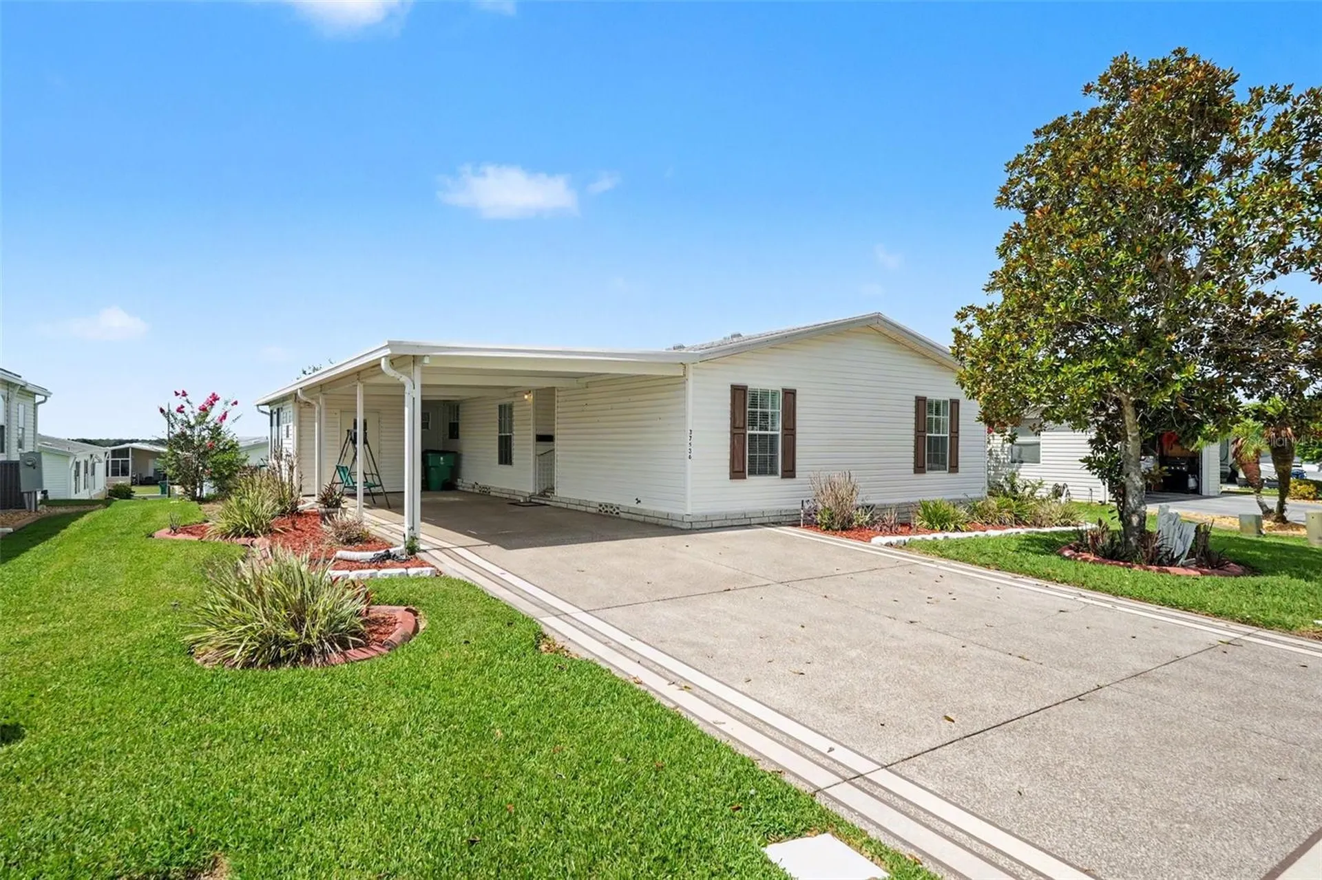 37536 Gill Avenue Zephyrhills FL 33541