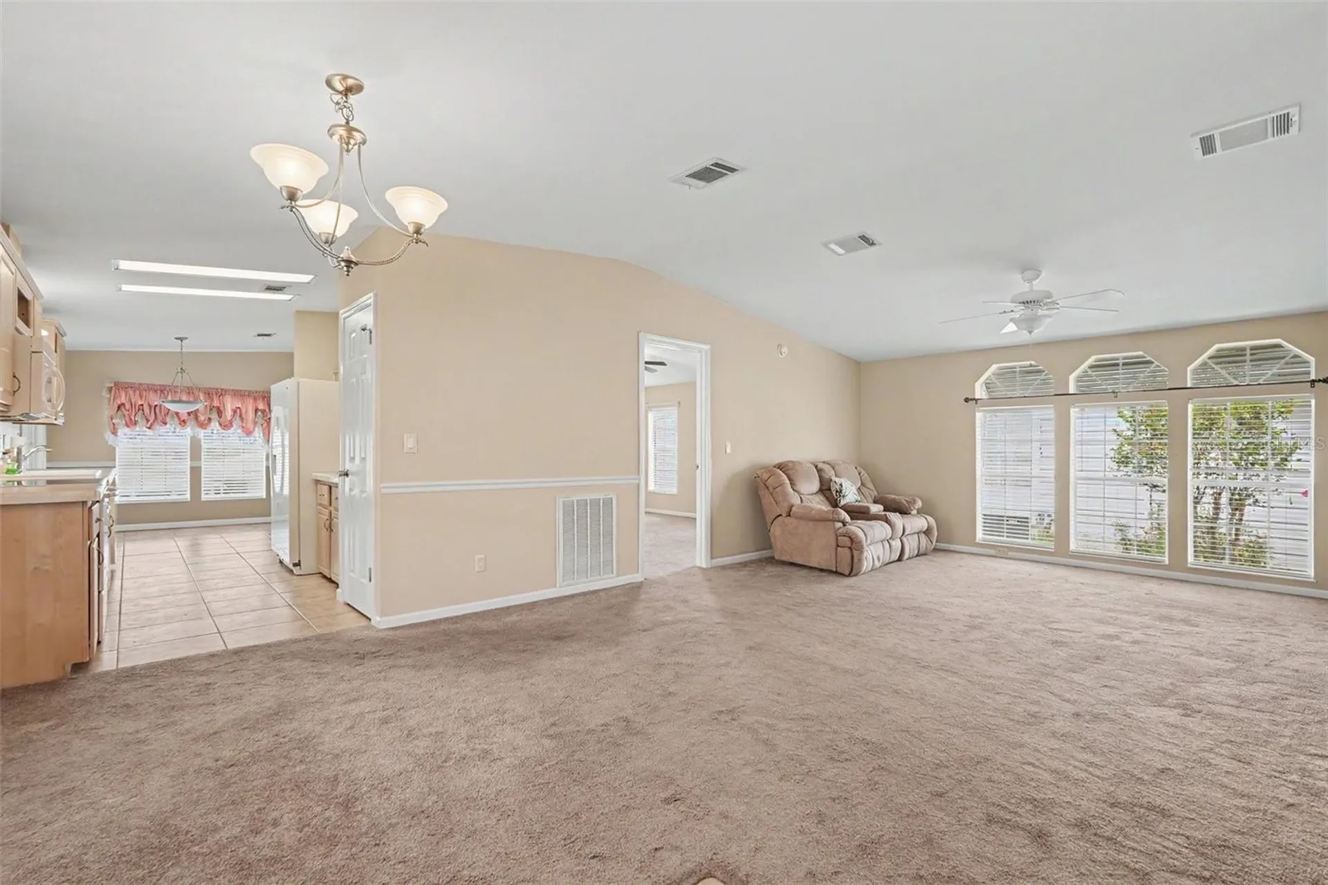 37536 Gill Avenue Zephyrhills FL 33541