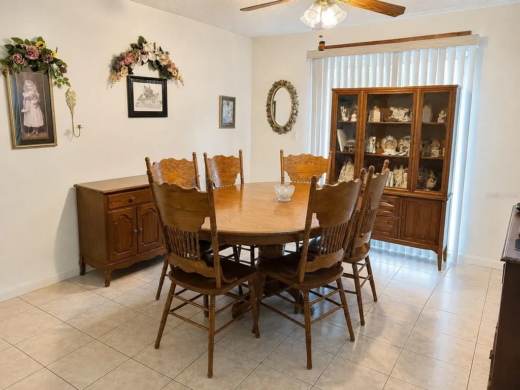 5405 1st Street NE St Petersburg FL 33703