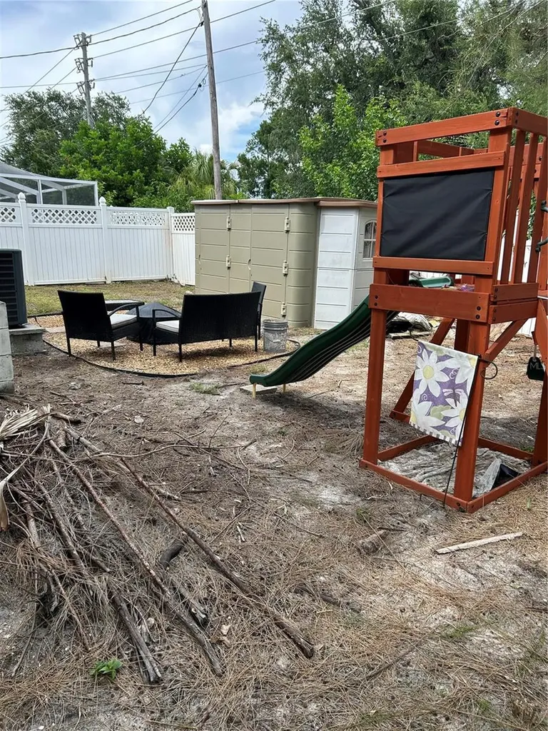 5405 1st Street NE St Petersburg FL 33703