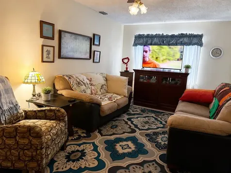 5405 1st Street NE St Petersburg FL 33703