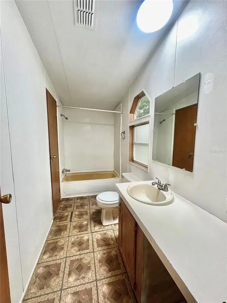 12100 SE 85th Court Belleview FL 34420
