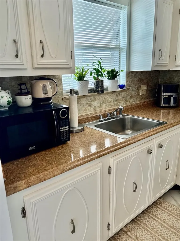 5357 81st Street N St Petersburg FL 33709