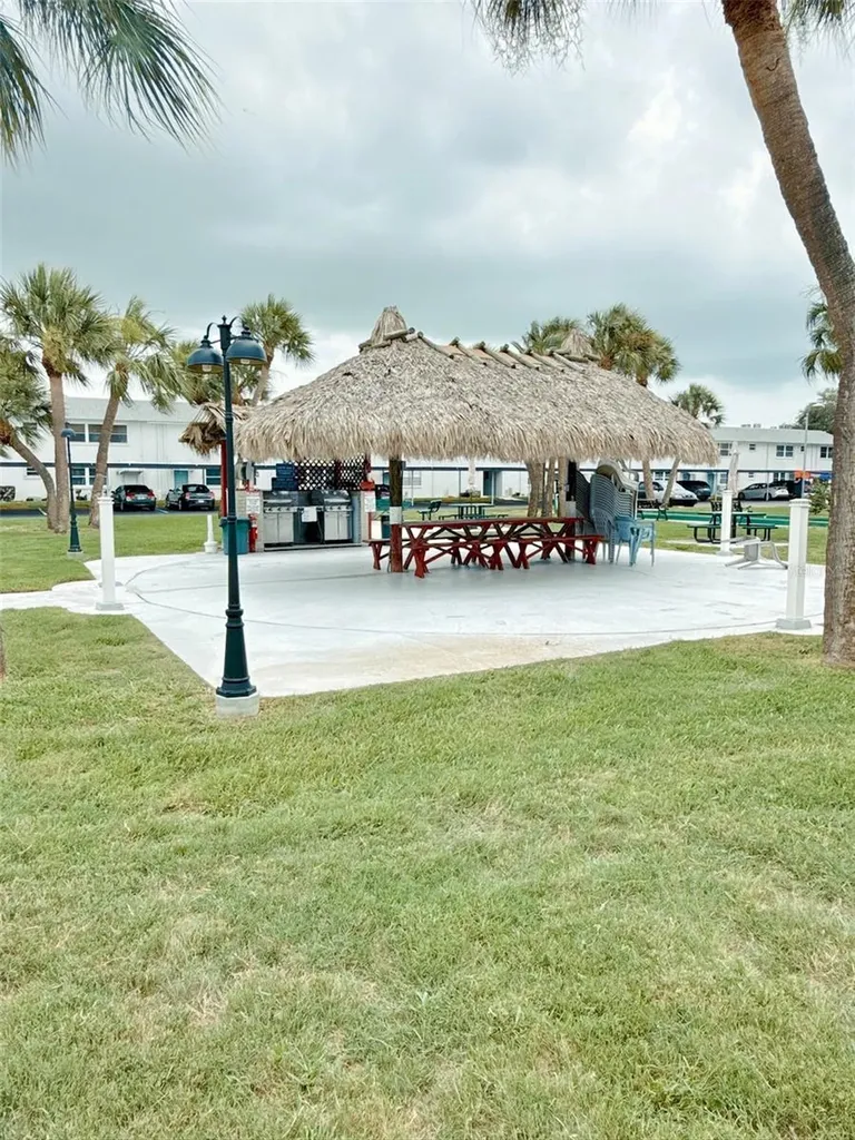 5357 81st Street N St Petersburg FL 33709