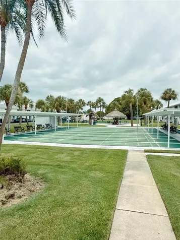 5357 81st Street N St Petersburg FL 33709