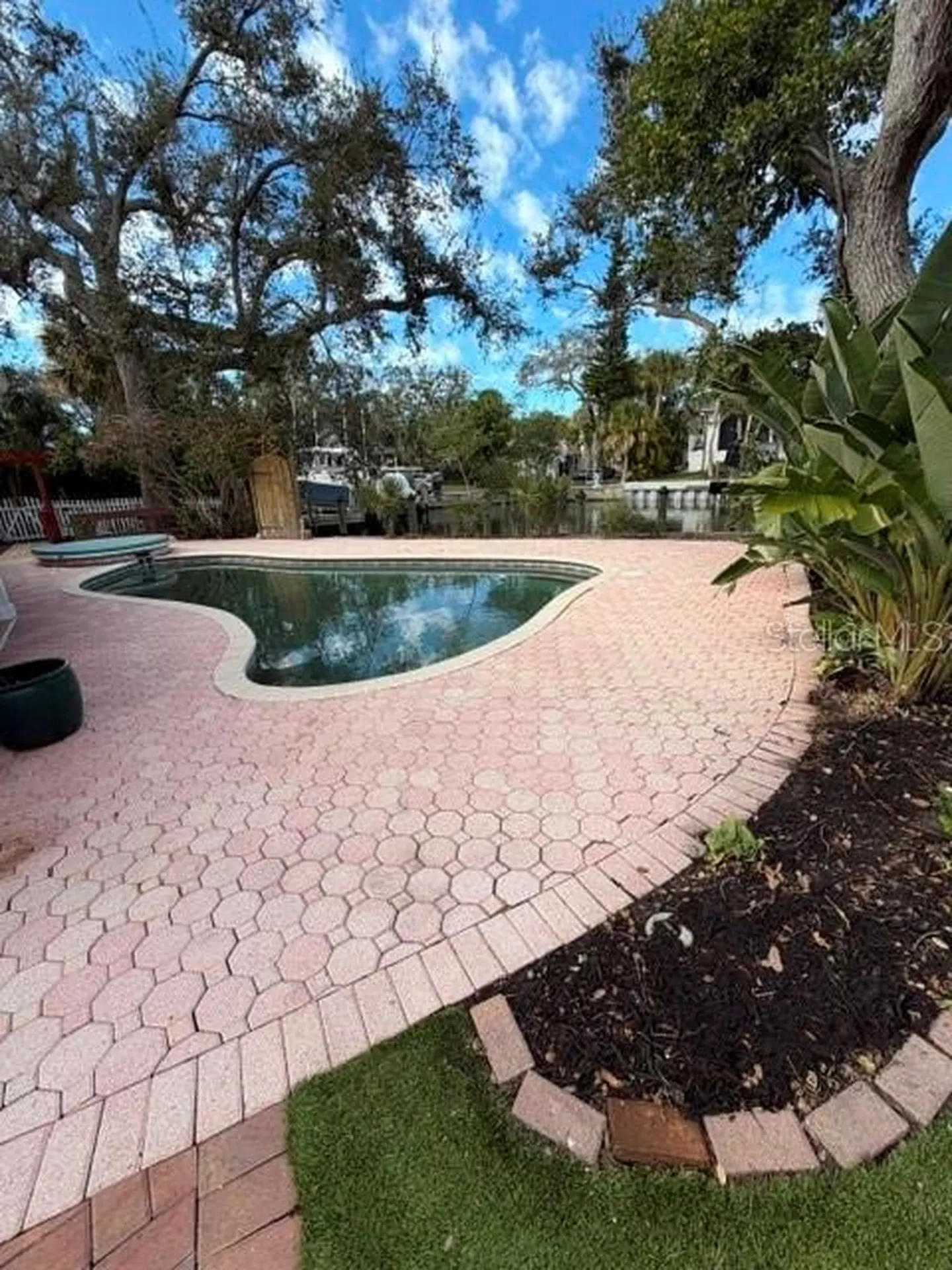 605 Lotus Lane Sarasota FL 34242