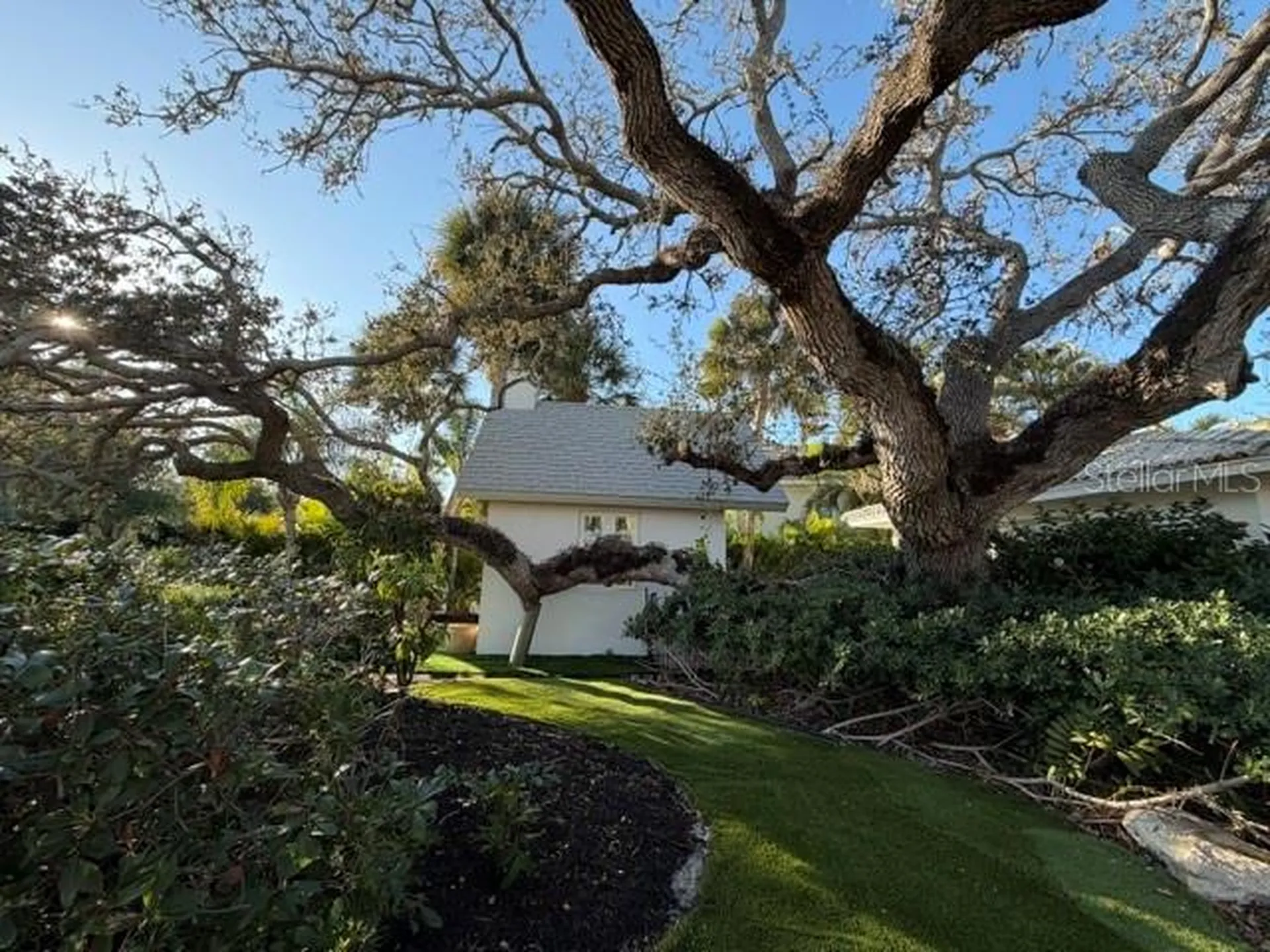 605 Lotus Lane Sarasota FL 34242