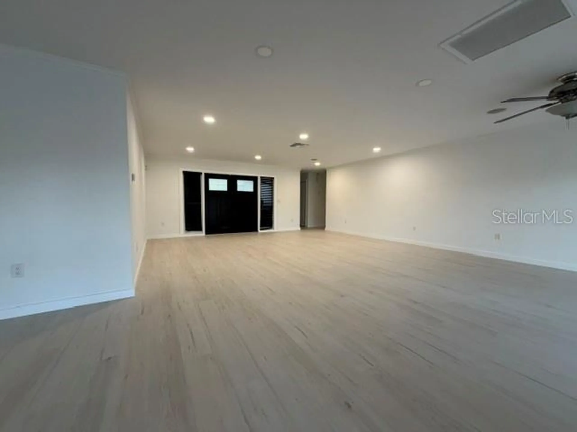 605 Lotus Lane Sarasota FL 34242