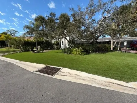 605 Lotus Lane Sarasota FL 34242