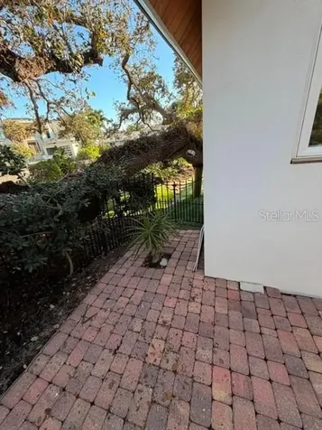 605 Lotus Lane Sarasota FL 34242