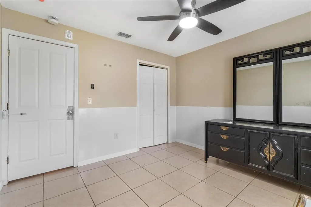 1029 Pine Ridge Circle Brandon FL 33511