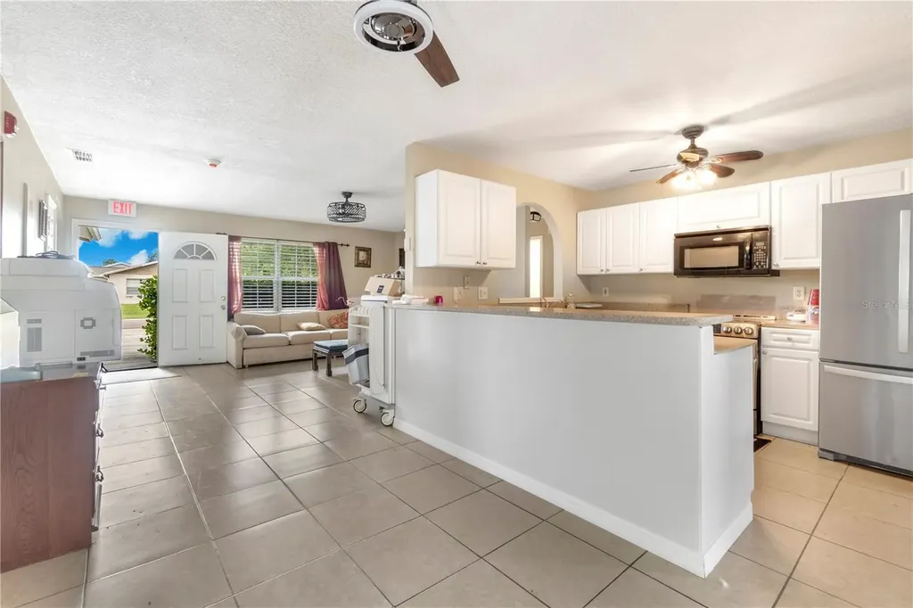 1029 Pine Ridge Circle Brandon FL 33511