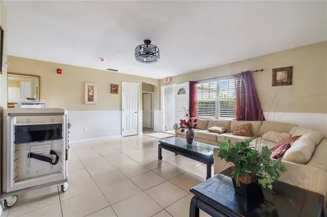 1029 Pine Ridge Circle Brandon FL 33511