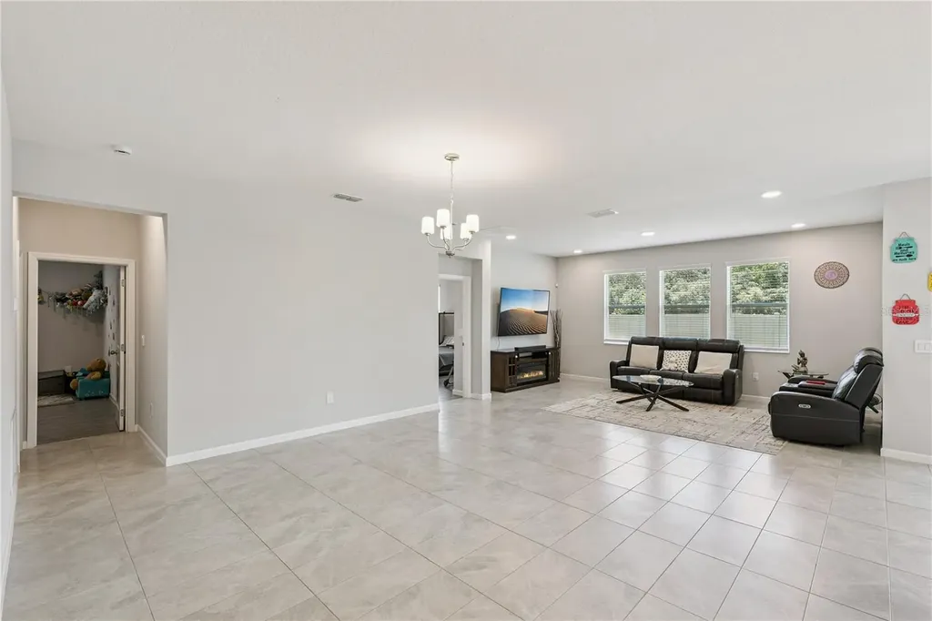 2591 Cedar Shake Court Oviedo FL 32765