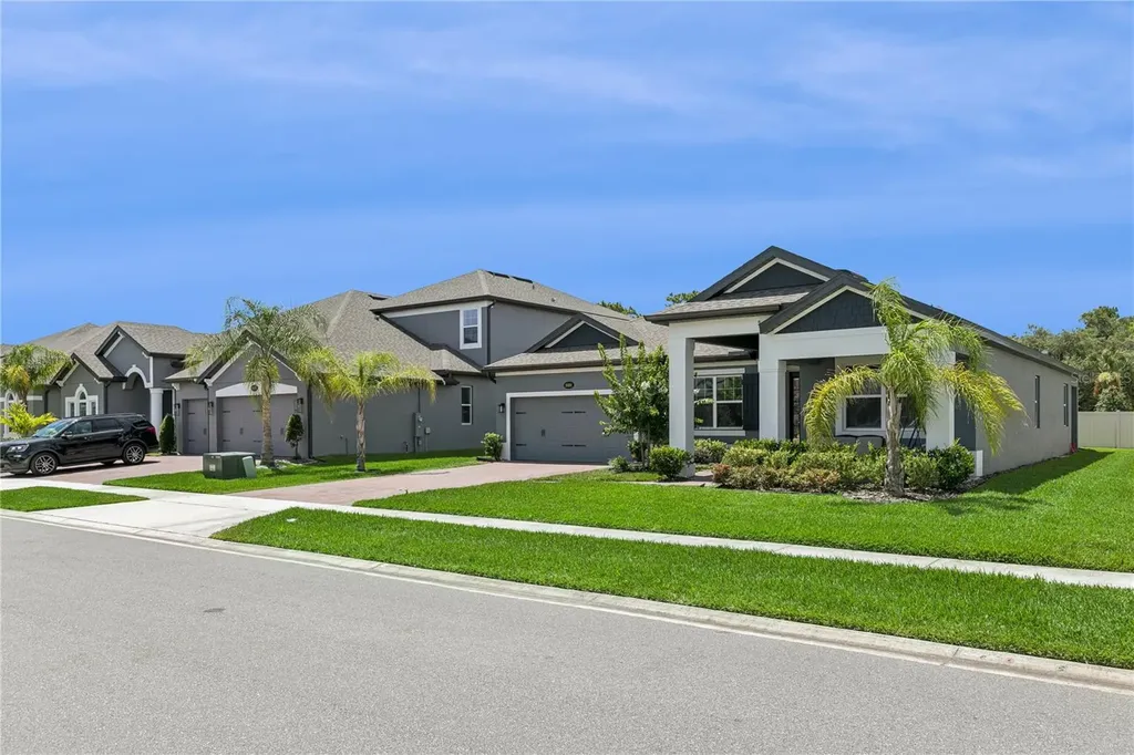 2591 Cedar Shake Court Oviedo FL 32765