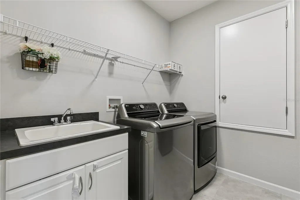 2591 Cedar Shake Court Oviedo FL 32765