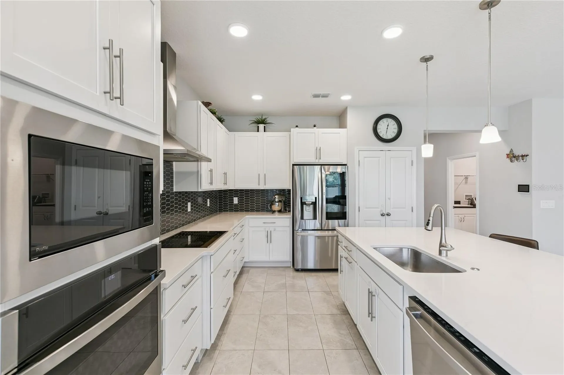 2591 Cedar Shake Court Oviedo FL 32765