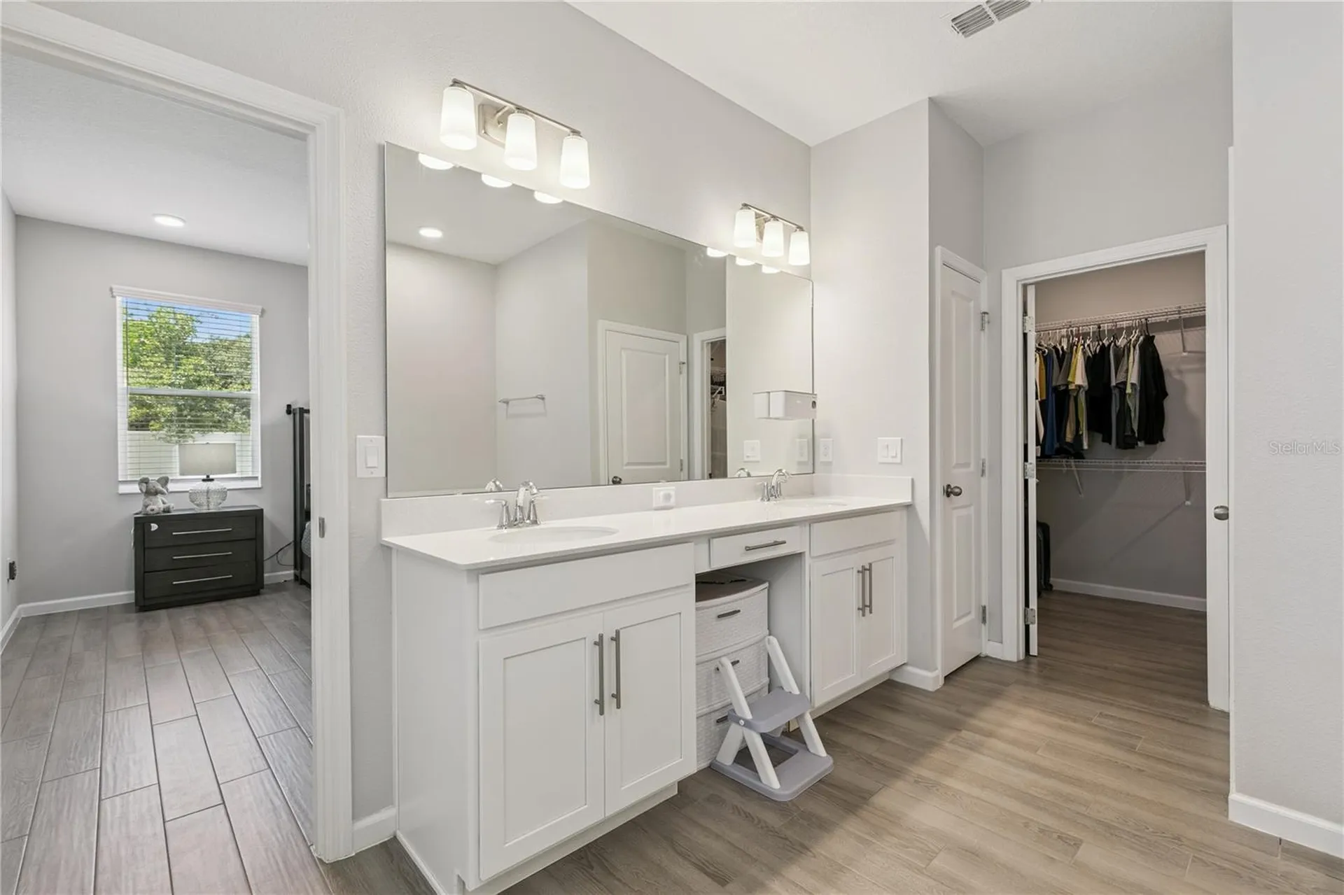 2591 Cedar Shake Court Oviedo FL 32765