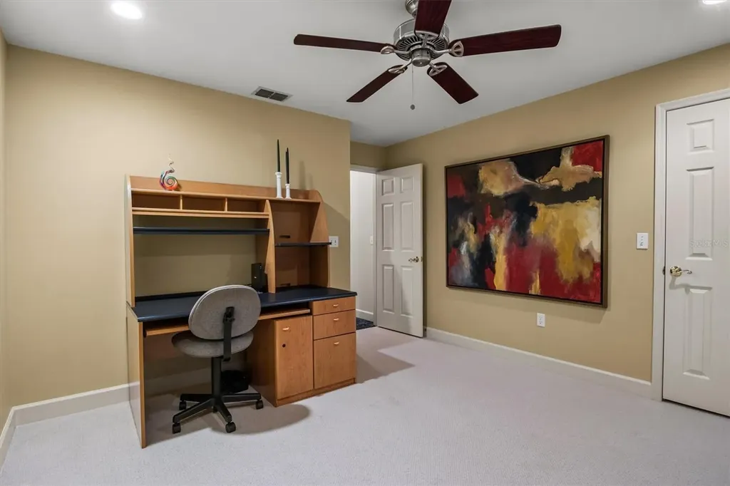 1142 Longwood Oaks Boulevard Lakeland FL 33811