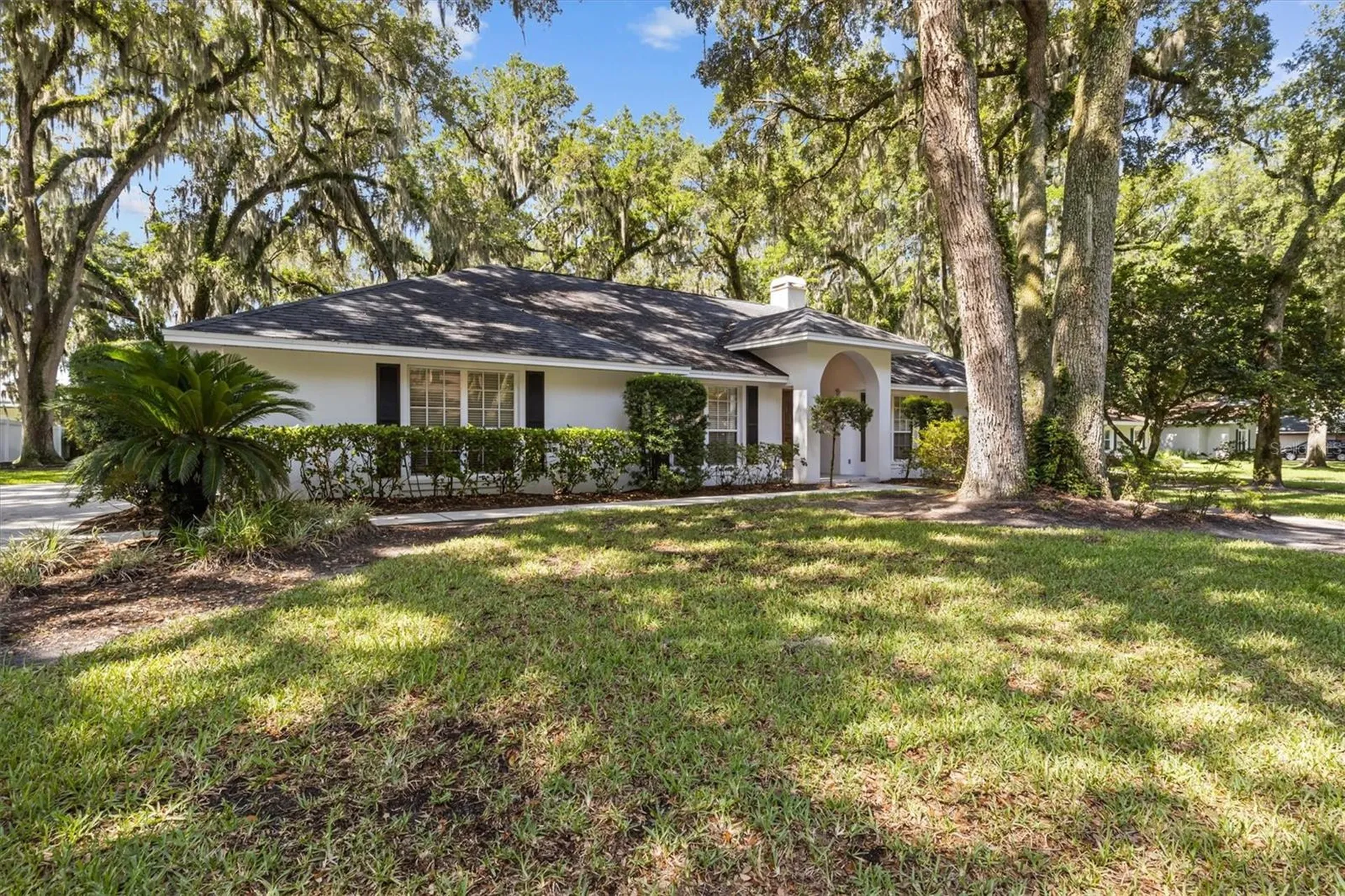 1142 Longwood Oaks Boulevard Lakeland FL 33811