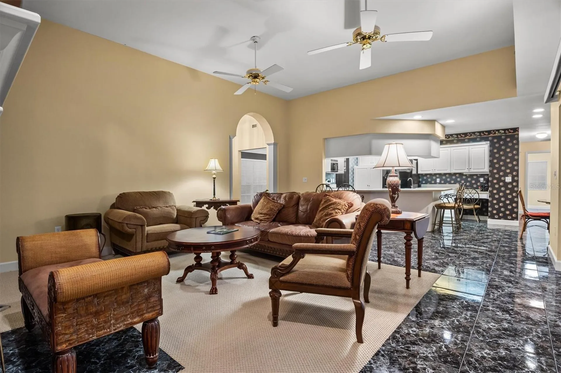 1142 Longwood Oaks Boulevard Lakeland FL 33811