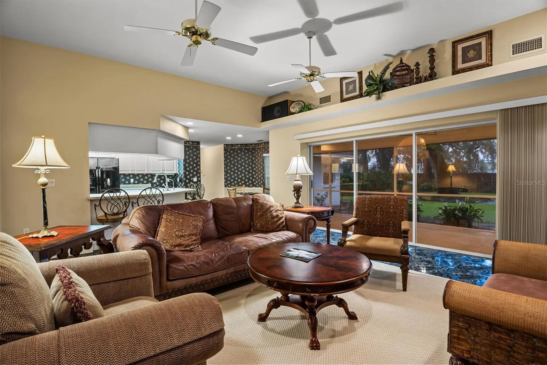 1142 Longwood Oaks Boulevard Lakeland FL 33811