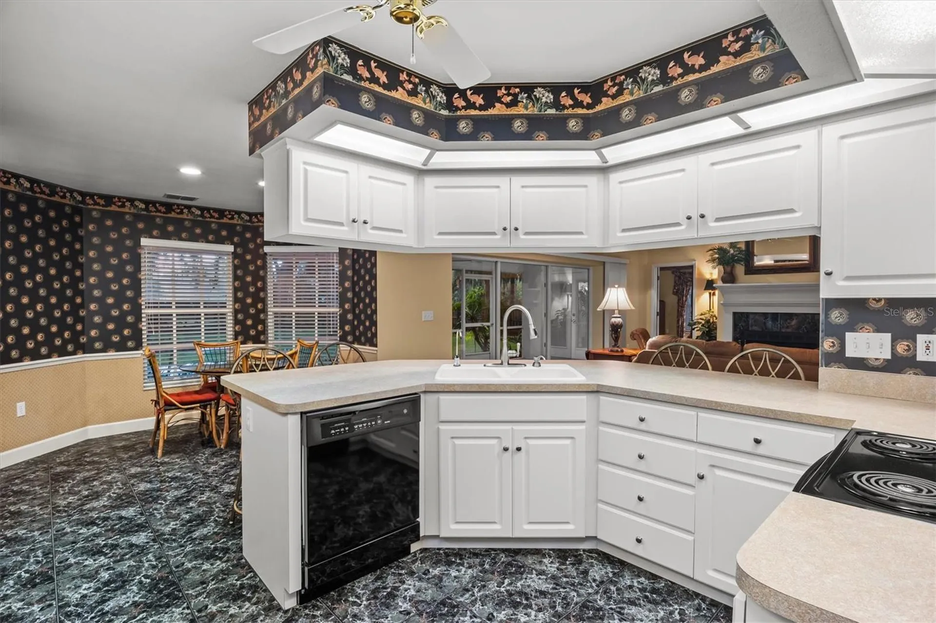 1142 Longwood Oaks Boulevard Lakeland FL 33811