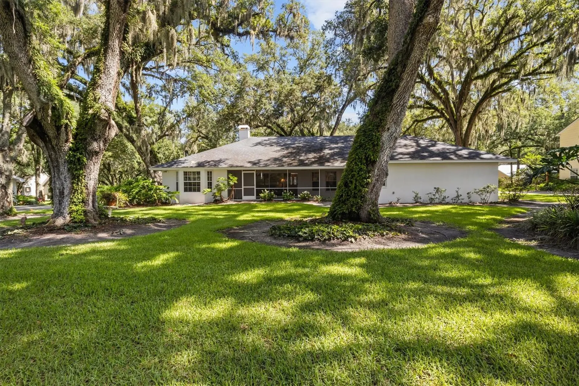 1142 Longwood Oaks Boulevard Lakeland FL 33811