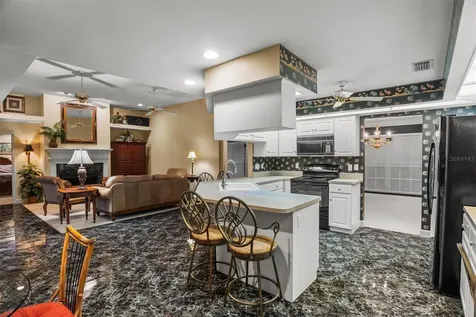 1142 Longwood Oaks Boulevard Lakeland FL 33811
