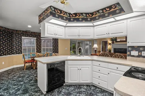 1142 Longwood Oaks Boulevard Lakeland FL 33811