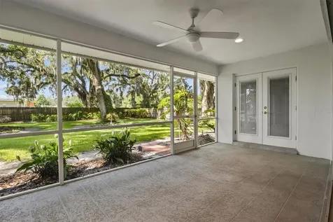 1142 Longwood Oaks Boulevard Lakeland FL 33811