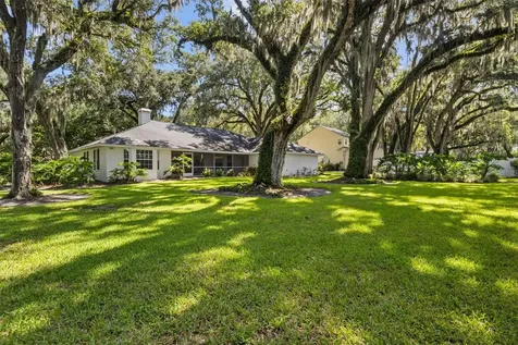 1142 Longwood Oaks Boulevard Lakeland FL 33811