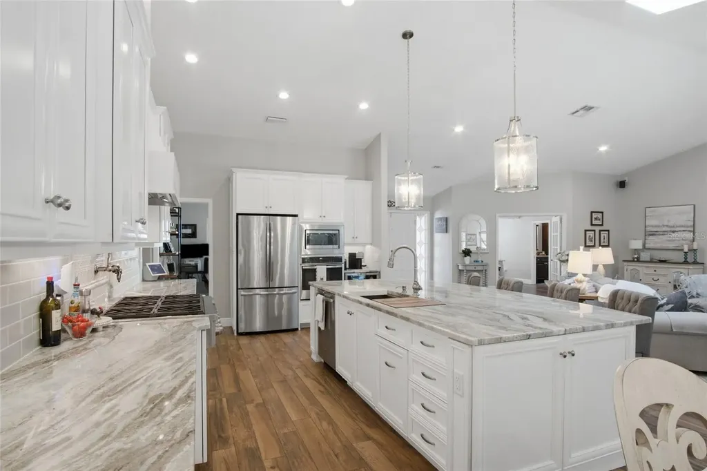 1063 Whispering Point Casselberry FL 32707