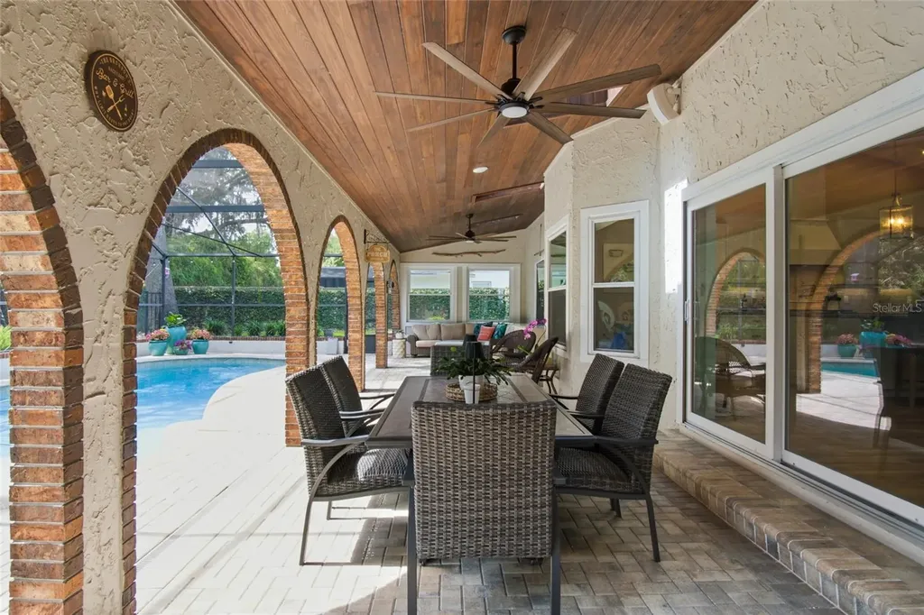 1063 Whispering Point Casselberry FL 32707