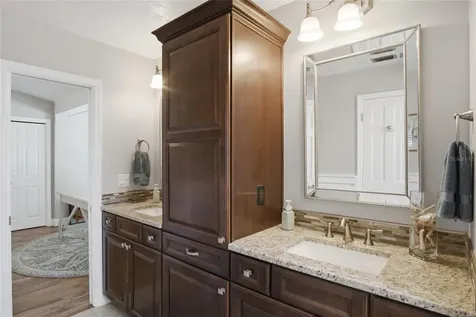 1063 Whispering Point Casselberry FL 32707