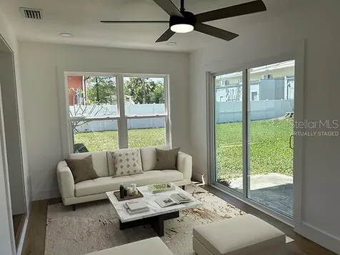 4611 W Mcelroy Avenue Tampa FL 33611