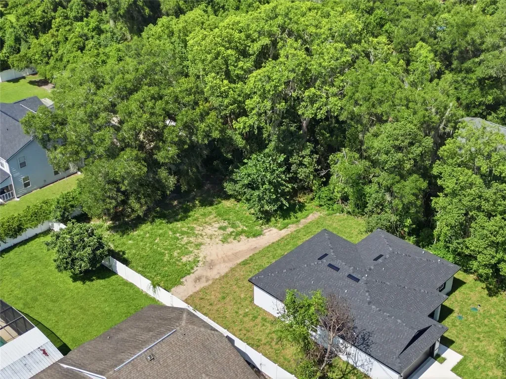 881 W Wisconsin Avenue Orange City FL 32763
