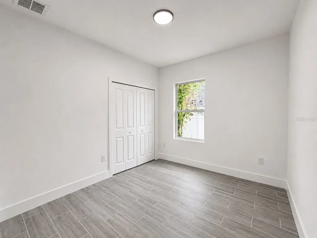 881 W Wisconsin Avenue Orange City FL 32763