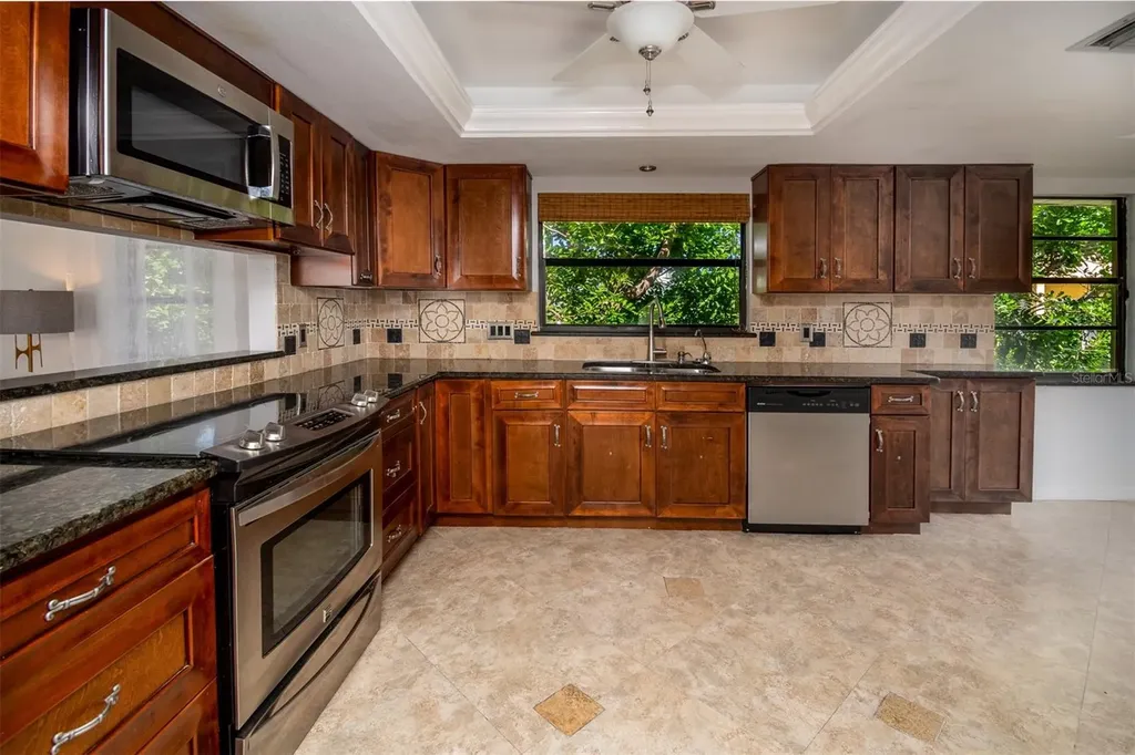 2504 Hibiscus Drive W Belleair Beach FL 33786