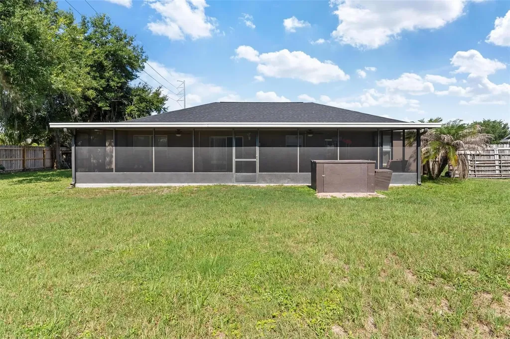 200 Waters Edge Drive Leesburg FL 34748