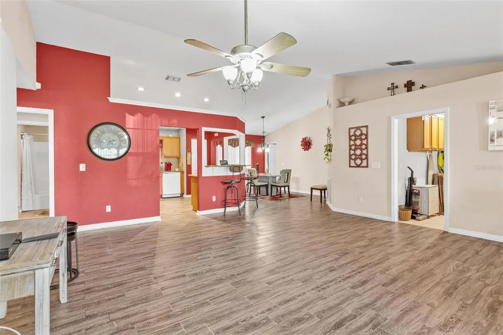 200 Waters Edge Drive Leesburg FL 34748