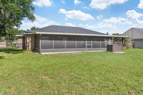 200 Waters Edge Drive Leesburg FL 34748