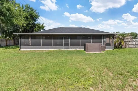 200 Waters Edge Drive Leesburg FL 34748